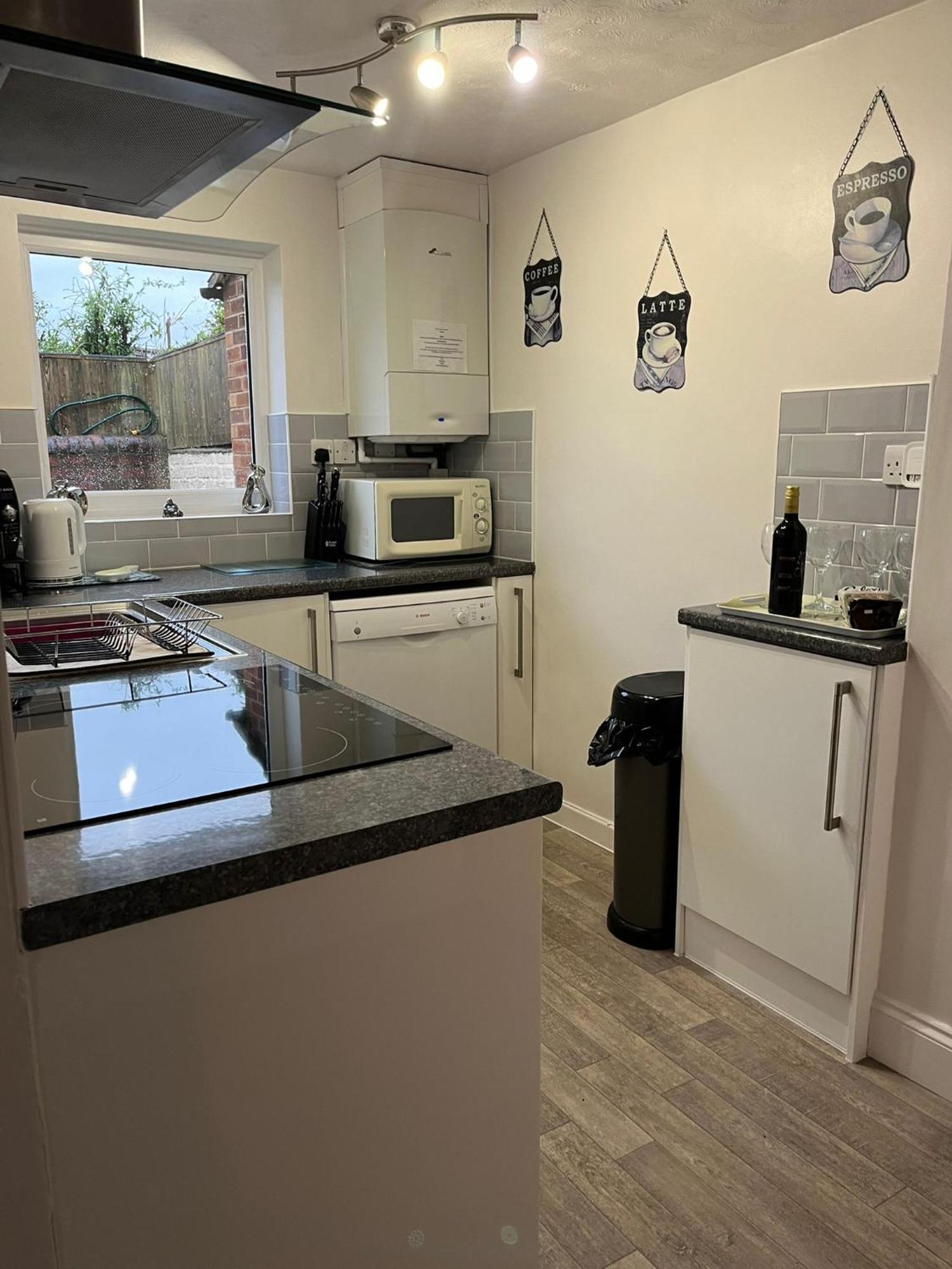 City Of Chester Award Winning Cottage -Pixie Terrace 체스터 외부 사진